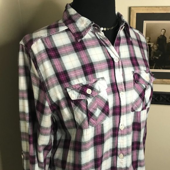Merona Flannel Plaid Long Sleeve Collard Shirt with Roll Tab (Medium) - Picture 2 of 2